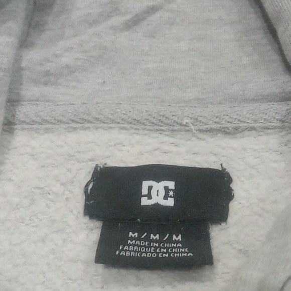 DC hoodie (M) - Picture 3 of 4